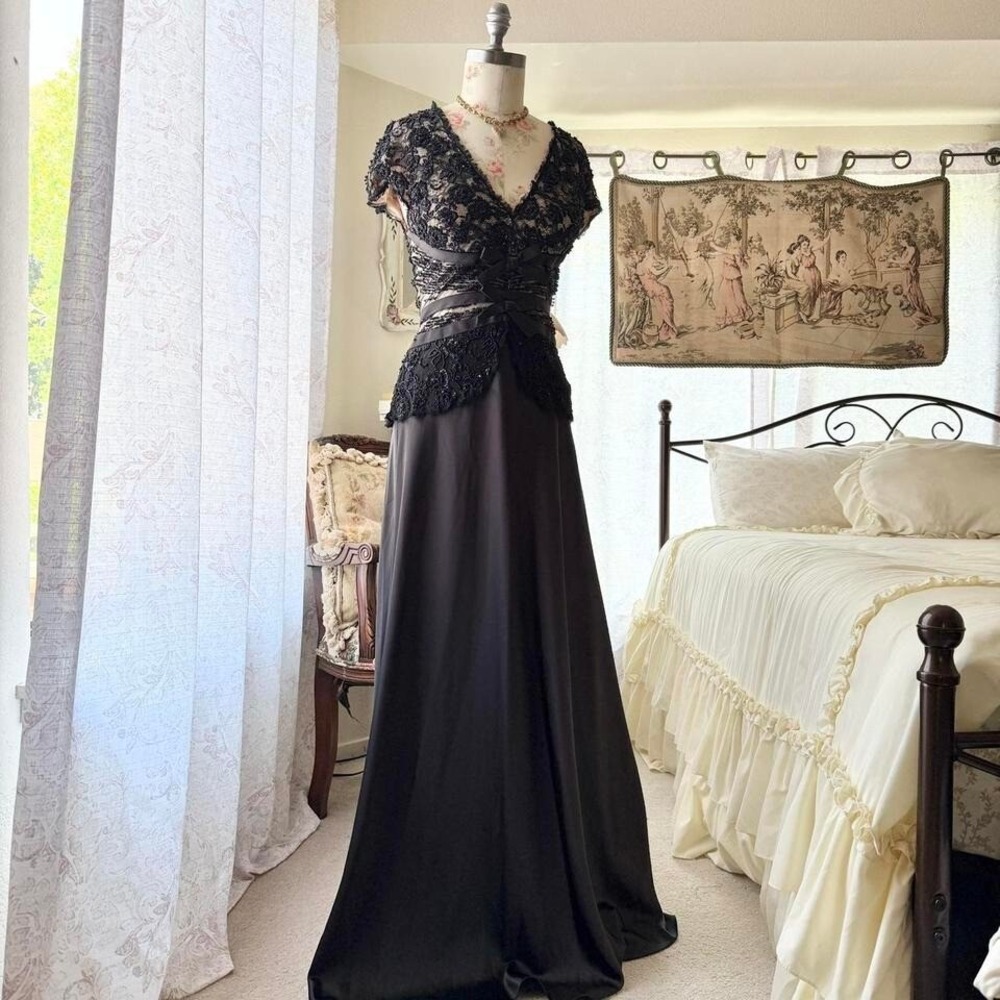 jovani black formal beaded dress size 6‎